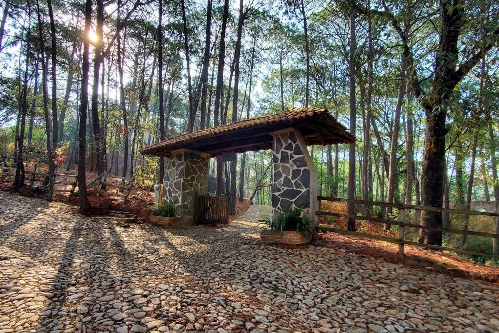 Villa Fantasia A 15 Min A Pie De Cascada มาซามิตลา ภายนอก รูปภาพ